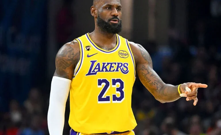 Report: Soaring expansion fees threaten LeBron's NBA ownership dream