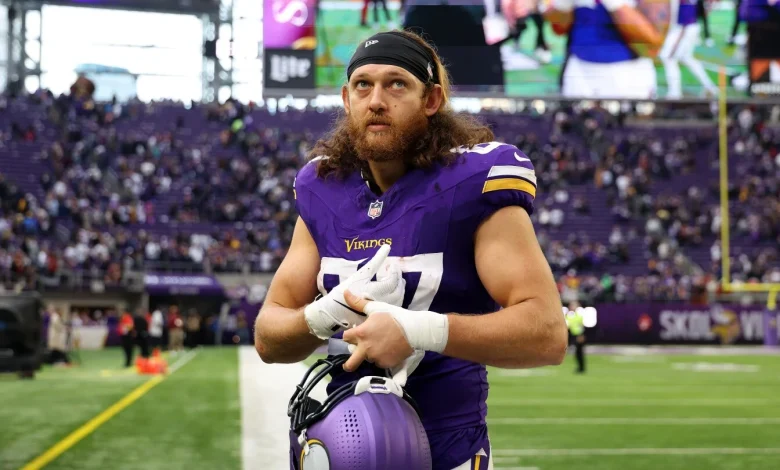 Report: T.J. Hockenson's contract restructure will delete final year on his deal