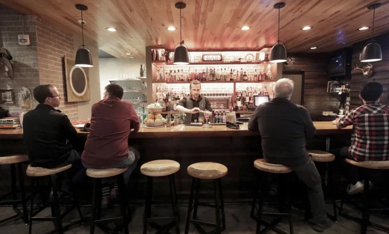 Restaurants Grapple With New Drinking Habits