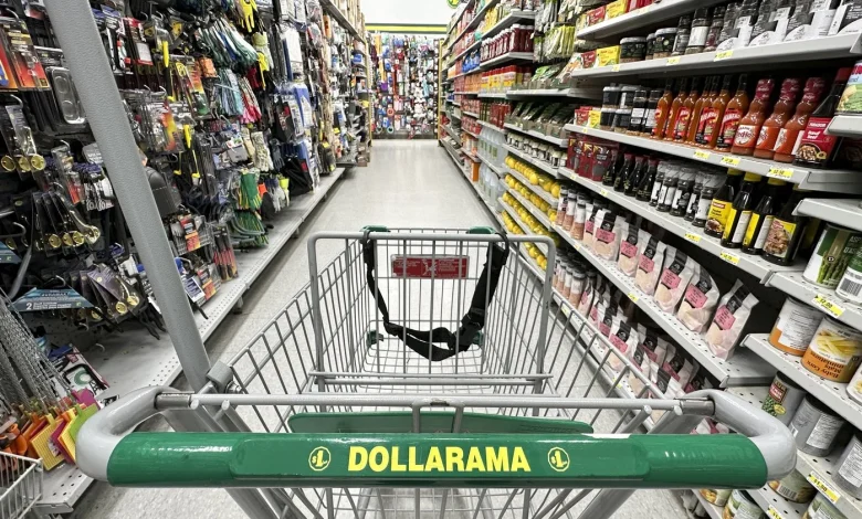 Retailer Dollarama reports Q4 profit and sales up, raises quarterly dividend