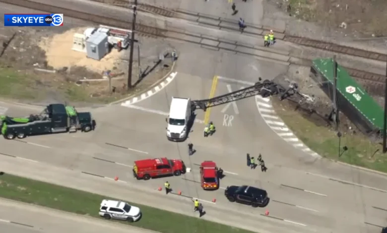 Roads reopened after crash involving Amtrak train, 18-wheeler on US-90, officials say