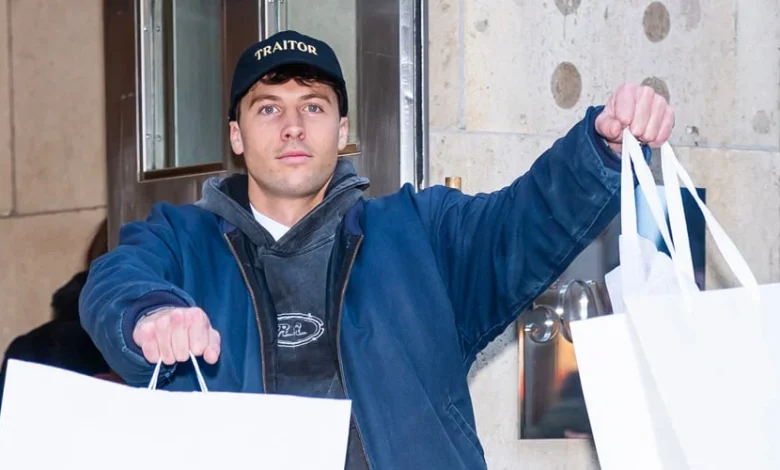 Rob Rausch Buys Birkin for Maura Higgins After ‘The Traitors’ Reunion Promise | Birkin, Jake Shane, Maura Higgins, Rob Rausch, The Traitors | Celebrity News and Gossip | Entertainment, Photos and Videos