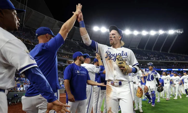 Royals set opening day roster, placing Michael Massey on 10-day MLB injured list