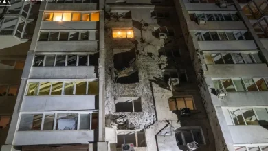 Russian strikes on Ukraine kill 4 as deal to end war dims