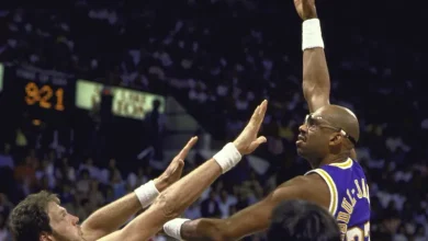 SN 140 Moments: No. 98 - Kareem Abdul-Jabbar surpasses Wilt Chamberlain's NBA scoring record