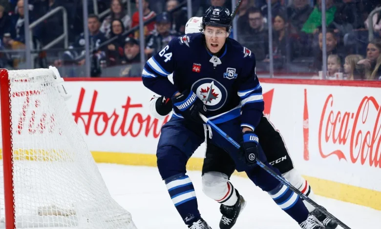 Sabres acquire Stanley, Schenn from Jets ahead of trade deadline