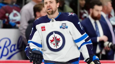 Sabres acquire Tanner Pearson from Jets for draft pick