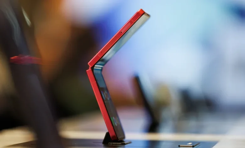 Samsung Galaxy Z Flip 8 leak makes surprising battery reveal