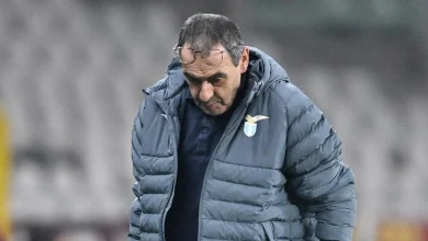 Sarri sbotta: "Provedel rotto? L'avevo detto io di non vendere Mandas... Stadio vuoto deprimente"