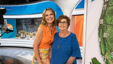 Savannah Guthrie returns to 'Today' show studio for first time since mother went missing