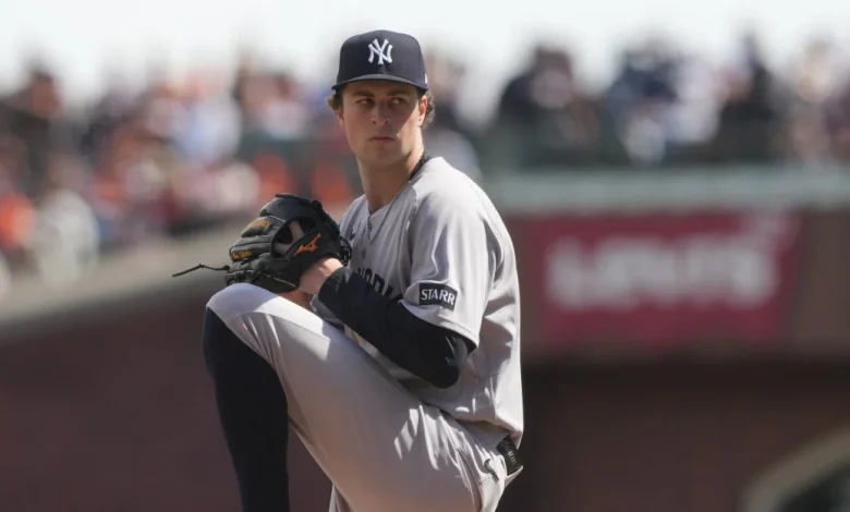 Schlittler dazzles, Yankees pitching shuts out Giants 3-0