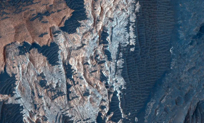 Scientists may have discovered a brand-new mineral on Mars