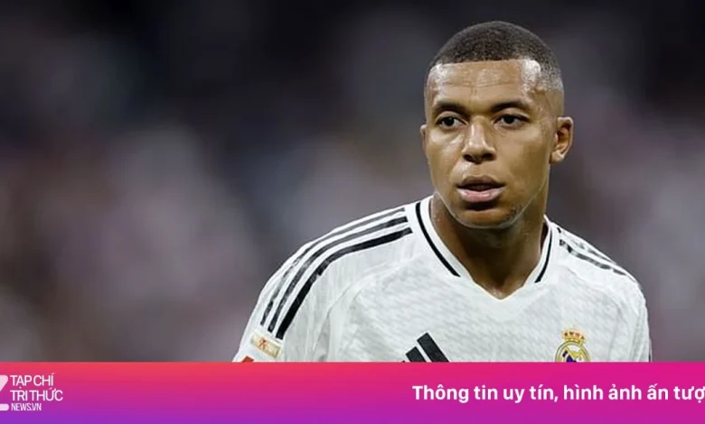 Se rumorea que Mbappé está saliendo con una actriz española.