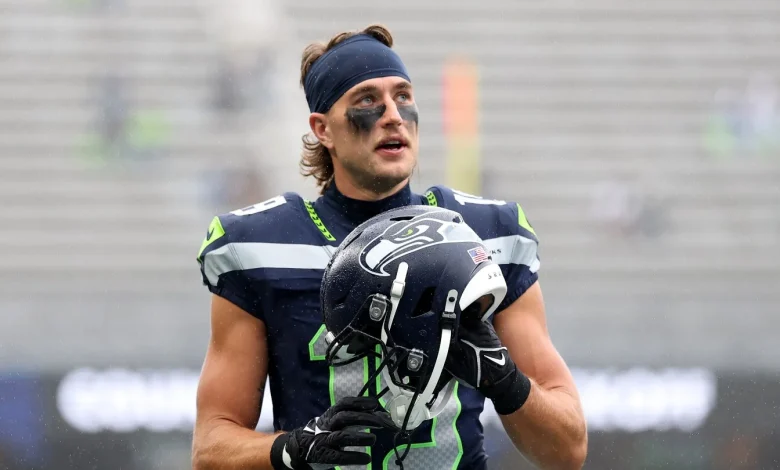 Seahawks match Jaguars' offer sheet for RFA Jake Bobo