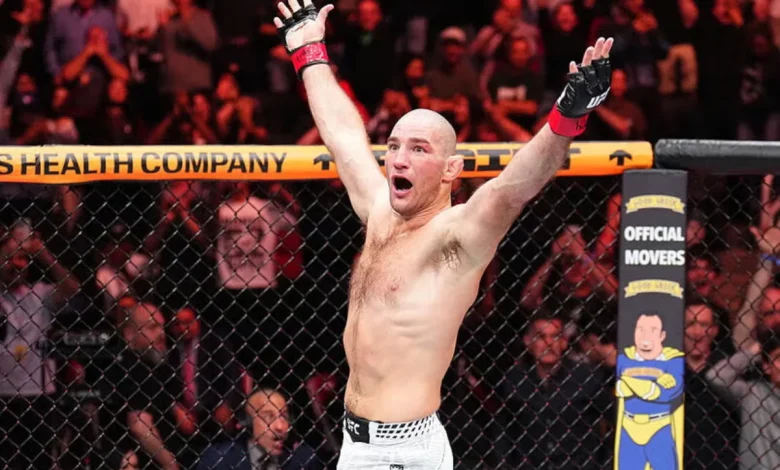 Sean Strickland has a good chance at unseating Khamzat Chimaev, per ex-PFL champ who will train with Strickland for UFC 328