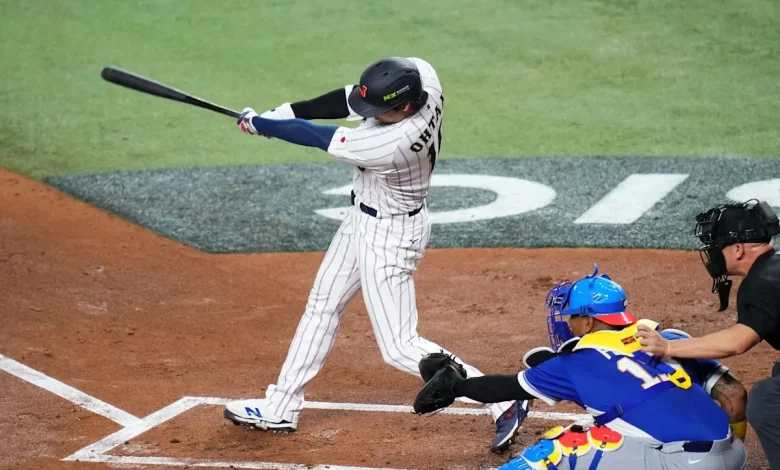 See Shohei Ohtani's sick World Baseball Classic bat flip after homer