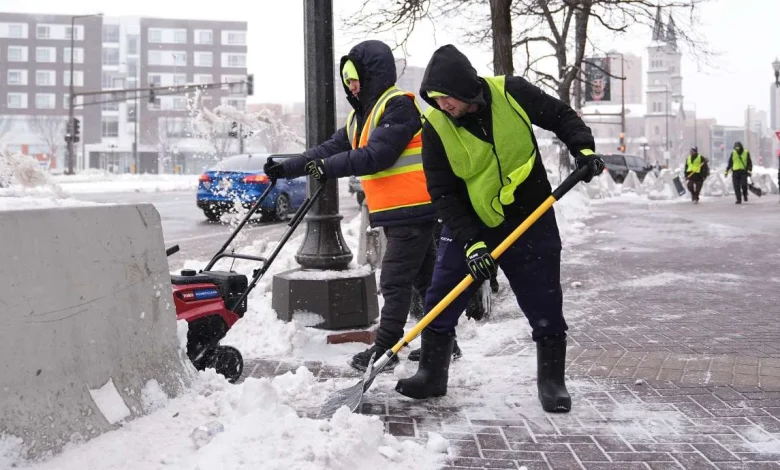 Severe storms pummel parts of US with snow and high winds and raise tornado threat