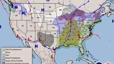 Severe weather batter parts of U.S., with threat of thunderstorms and tornadoes starting later Sunday