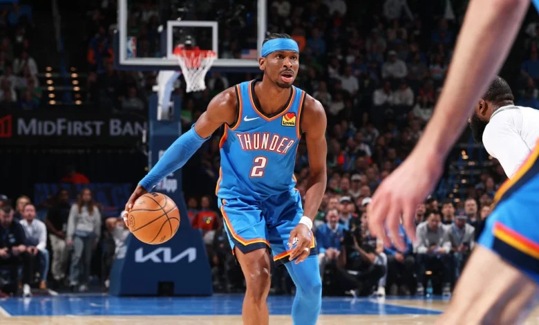 Shai Gilgeous-Alexander scores 20 points for 127th straight game, breaking Wilt Chamberlain's record