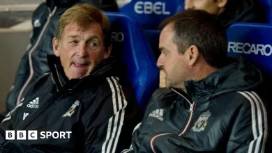 'Silly' not to offer Clarke new deal - Dalglish