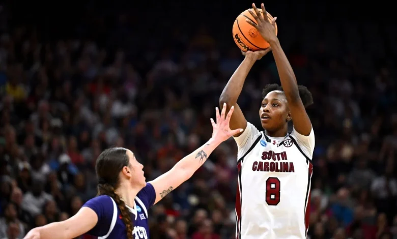 South Carolina routs TCU to reach sixth straight Final Four