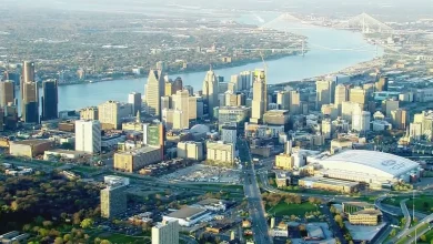 Southeast Michigan temperatures make a run toward 70 degrees on Monday