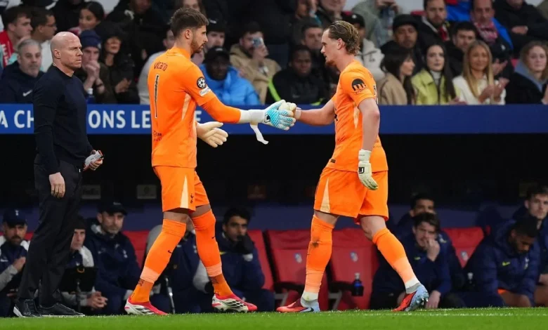 Spurs goalkeeper Antonin Kinsky substituted after Atlético score 3 in 15 minutes