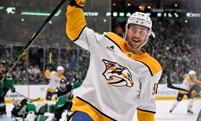 Stars acquire Michael Bunting from Predators for draft pick