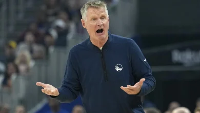 Steve Kerr Remembers Too Late That He Is Not A Doctor