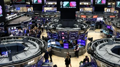 Stocks pare early losses as Trump says U.S. will offer insurance for ships in the Persian Gulf