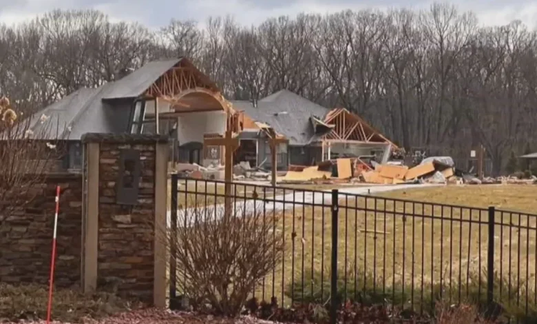 Storm damages structures, topples trees in Cass, St. Joseph Counties in Michigan