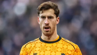 Sunderland games Robin Roefs could miss with hamstring injury as Newcastle derby question answered