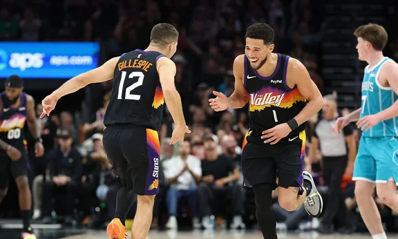 Suns rediscover energy, identity for great win over Hornets