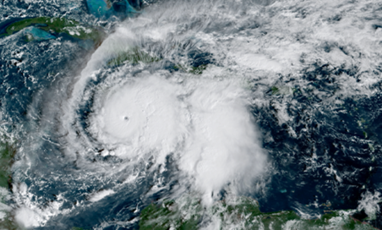 'Super El Niño' brewing as La Niña fades ahead of peak hurricane season