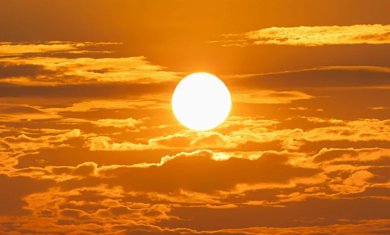 'Super El Niño' could push global temperatures to unprecedented highs, forecasters say