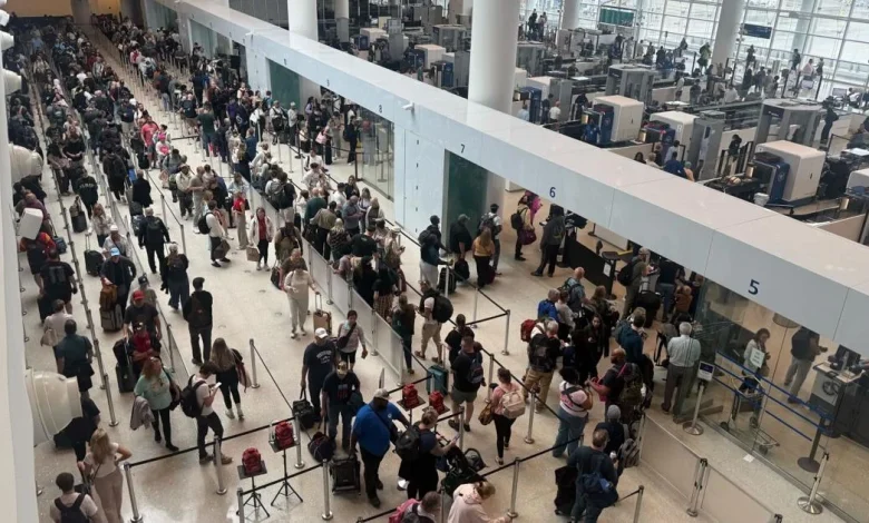 TSA strike leads to long lines, travel delays at MSY | Local Politics