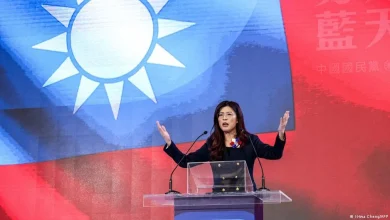 Taiwan opposition leader accepts Xi's invite to visit China