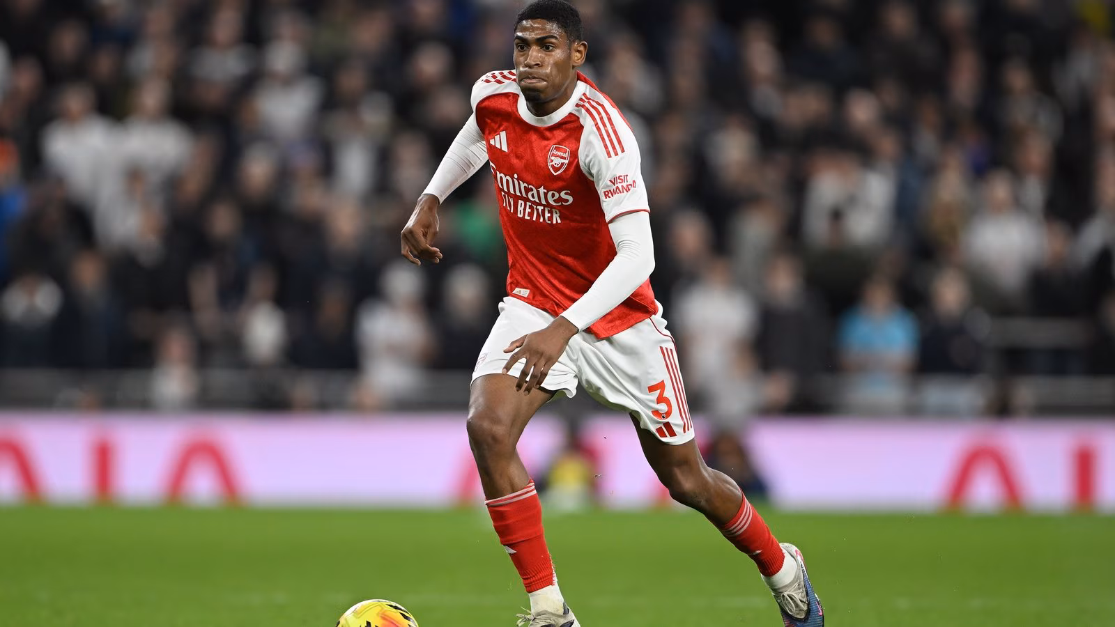 Team news: Mosquera starts away to Brighton