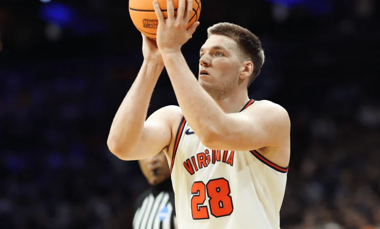 Tennessee vs Virginia Prediction, Picks & Odds for Sunday's March Madness Game