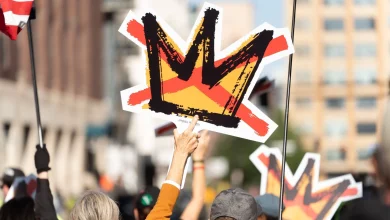 Tens of thousands expected for No Kings national flagship rally in St. Paul - MPR News