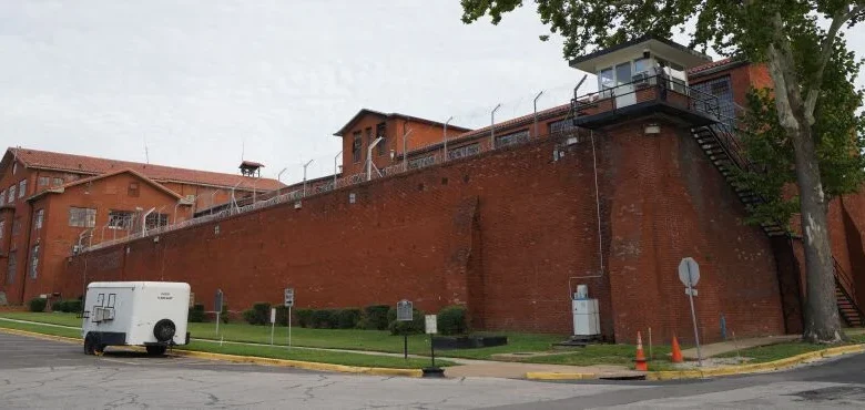 Texas’ $1.3 Billion Fix to Cool Deadly Hot Prisons Goes to Trial