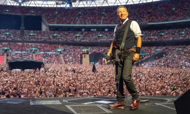 The E Street Is Built for Hard Times