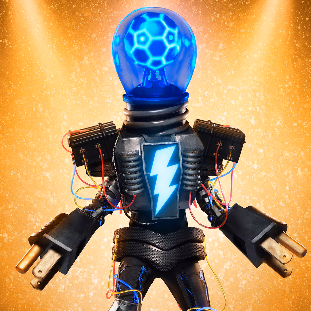 The Masked Singer : Former Soccer Star Revealed as High Voltage