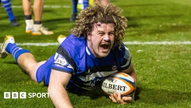 The Prem: Bath 62-15 Saracens - nine-try Bath dismantle Saracens with statement win