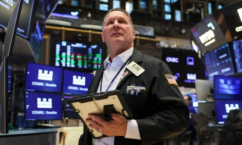 The S&P 500 Is Flashing a Warning Sign. How to Protect Your Portfolio.