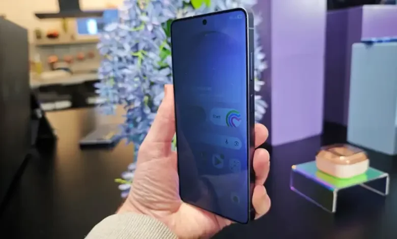 The Samsung Galaxy S26 Ultra’s privacy display may have a major flaw