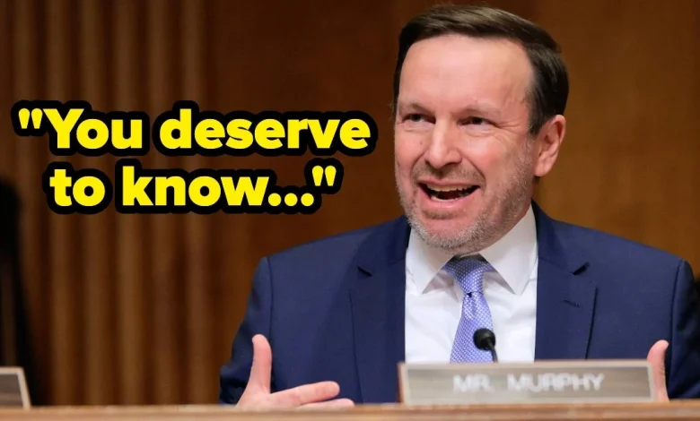 This Senator Is Going Viral For Sharing How "Incoherent" And "Incomplete" Trump's War Plan Is - buzzfeed.com