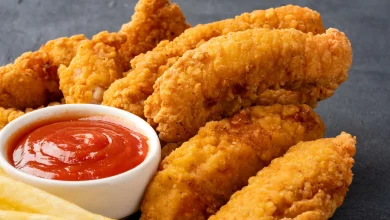 This Texas Roadhouse Sister Chain Is Worth Visiting If You Love Fried Chicken