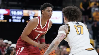 Thomas Selected SEC Freshman of the Week; Sets UA Record for 3PT% in SEC Games