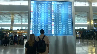 Thousands of passengers stranded as Middle East airspace shuts